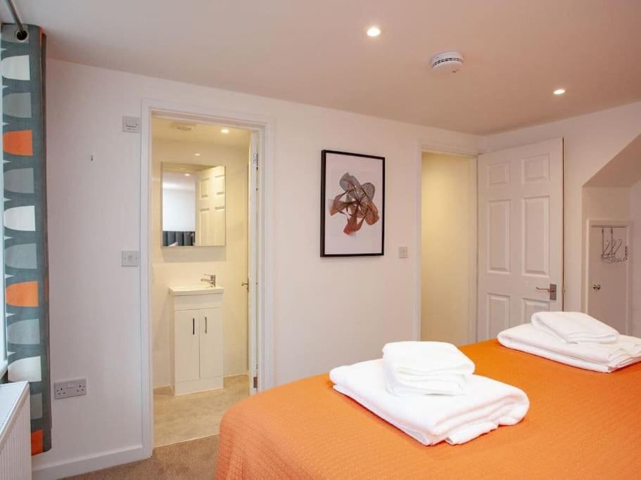 1 Perfectly Located Stylish, Comfortable Apartment Sidmouth Exterior foto